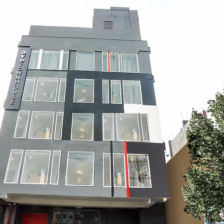 Hotel Townhouse De Alphabet Hyderabad Exterior foto